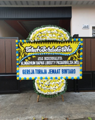 Papan Bunga Duka di Cisauk